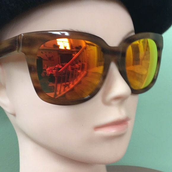 MCM Unisex Sunglasses main image 4
